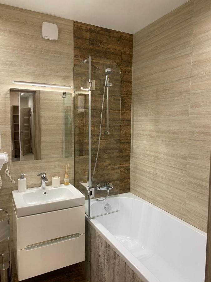Magic Days Apartments Chernihiv Bagian luar foto